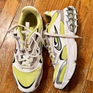 Nike Zoom Athletic Shoes